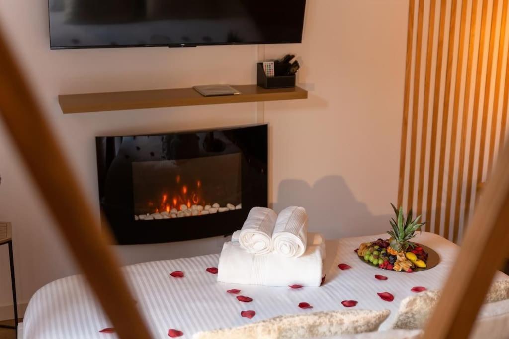 Suite Love Jacuzzi Μοντεβρέν Εξωτερικό φωτογραφία